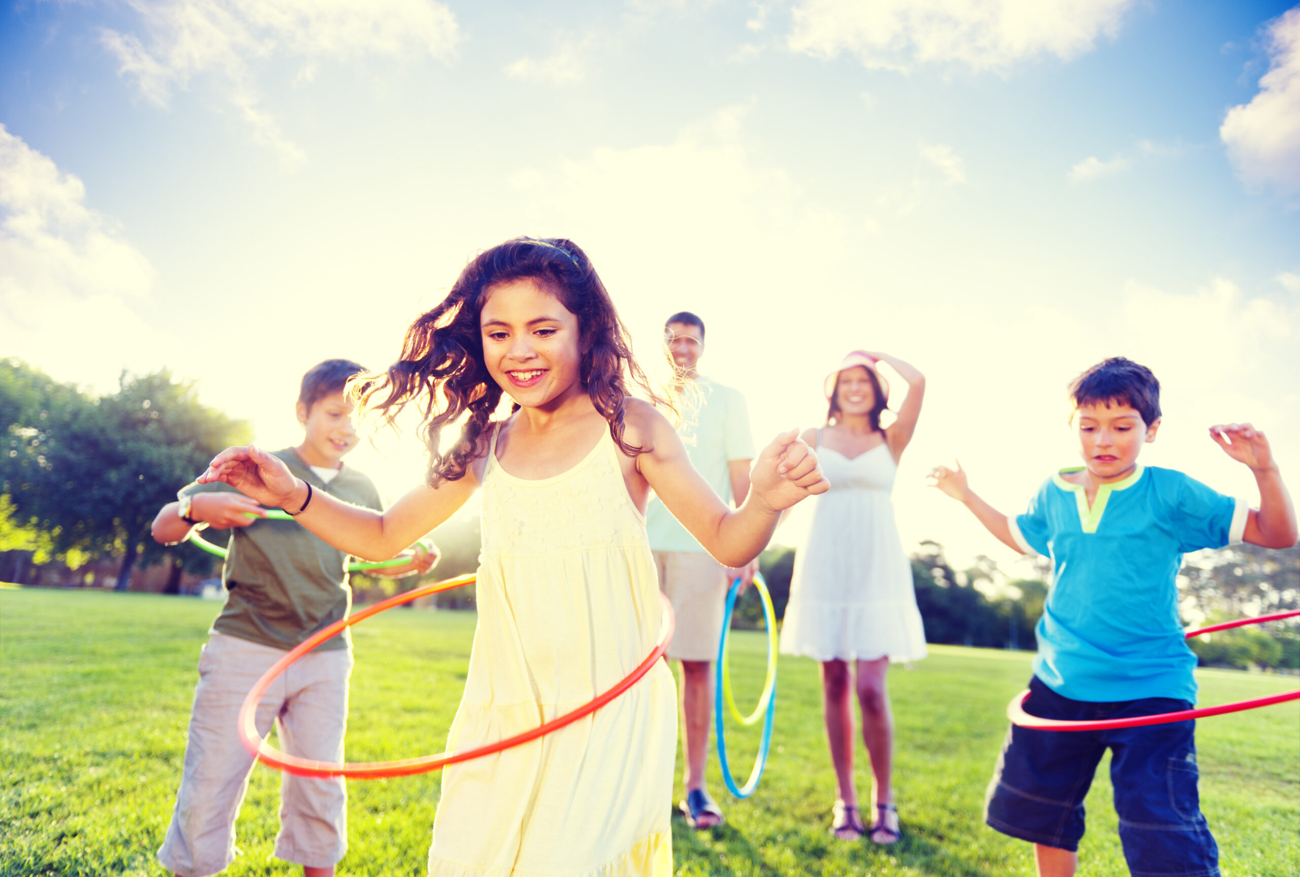 Get Creative! Tips to Keep Your Family Busy & Healthy This Summer
